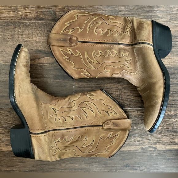 Cody James Boys’ (or Girls’) Cowboy Boots sz 2 Youth 2-D - Picture 2 of 16